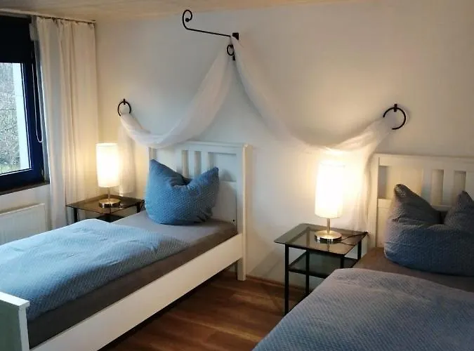 拉姆斯多夫公寓 * 波恩